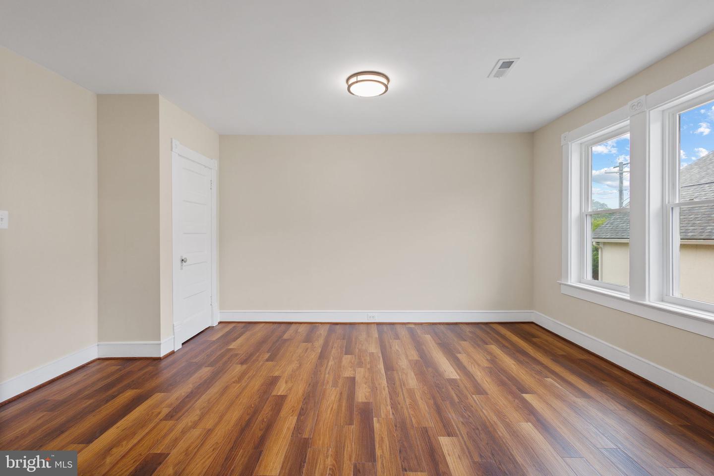 8519 Chestnut Ave Property Photo 50