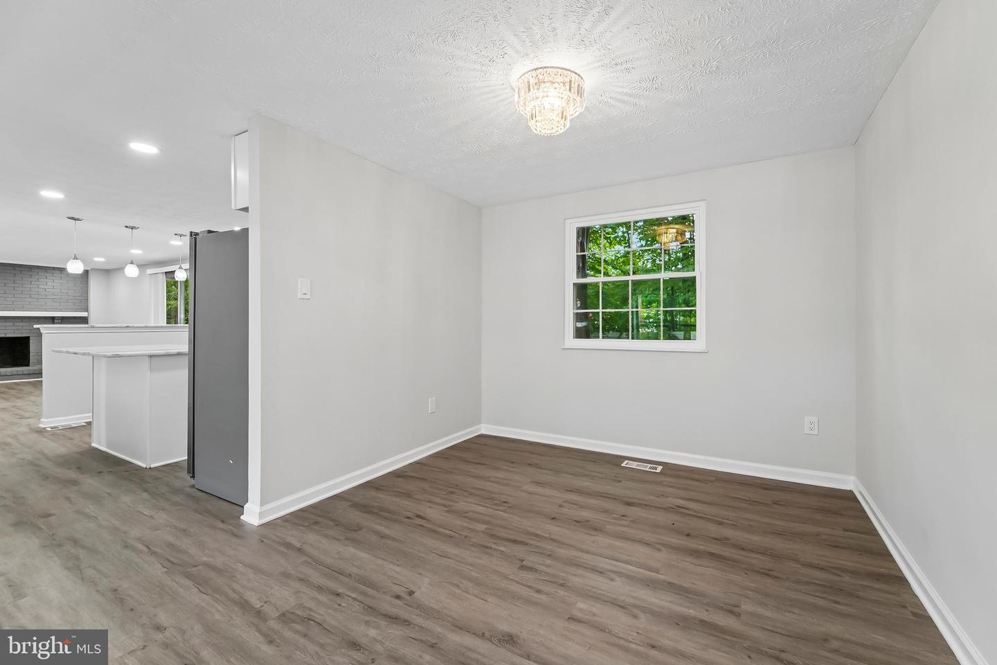 14026 Briarwood Dr Property Photo 12