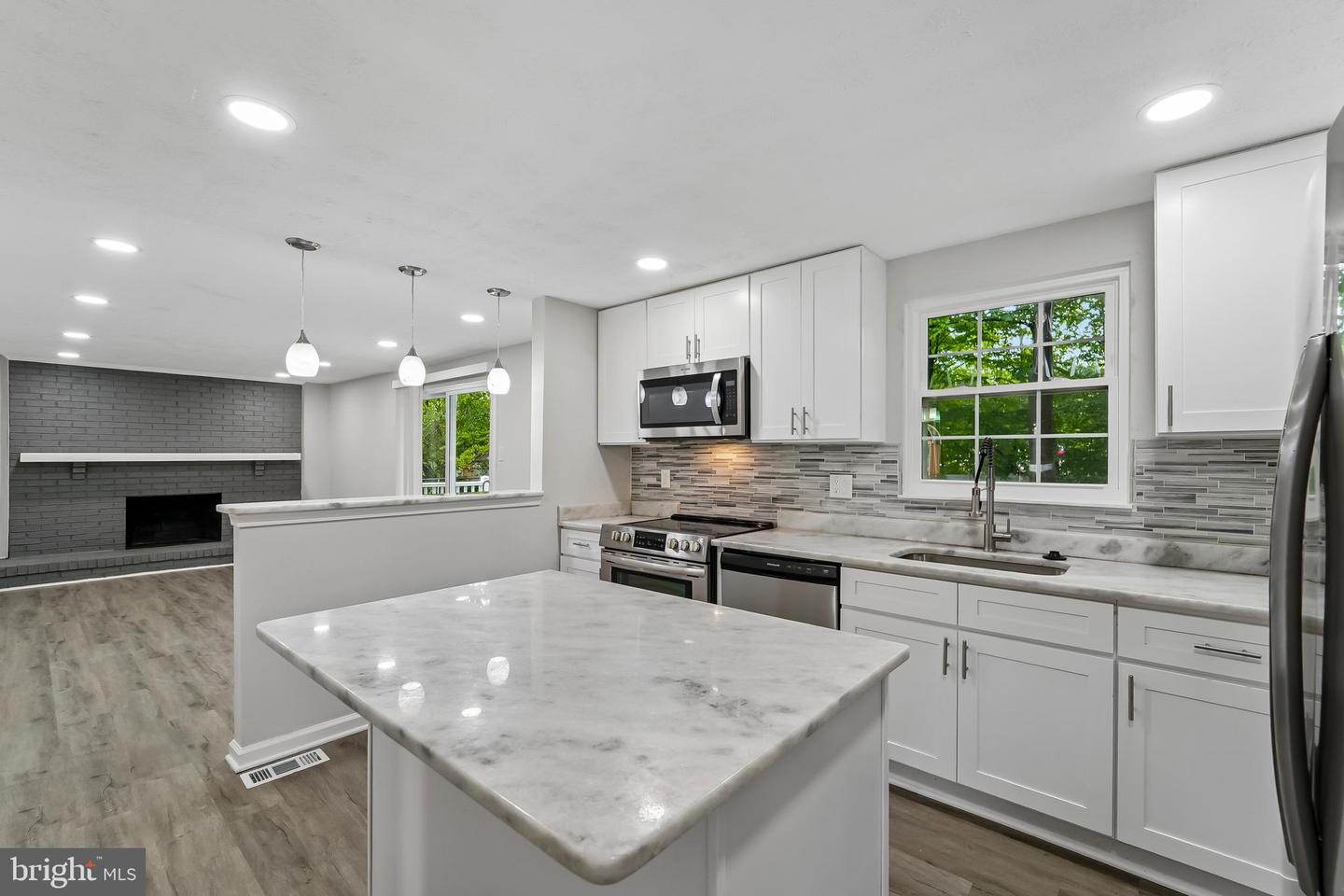 14026 Briarwood Dr Property Photo 14