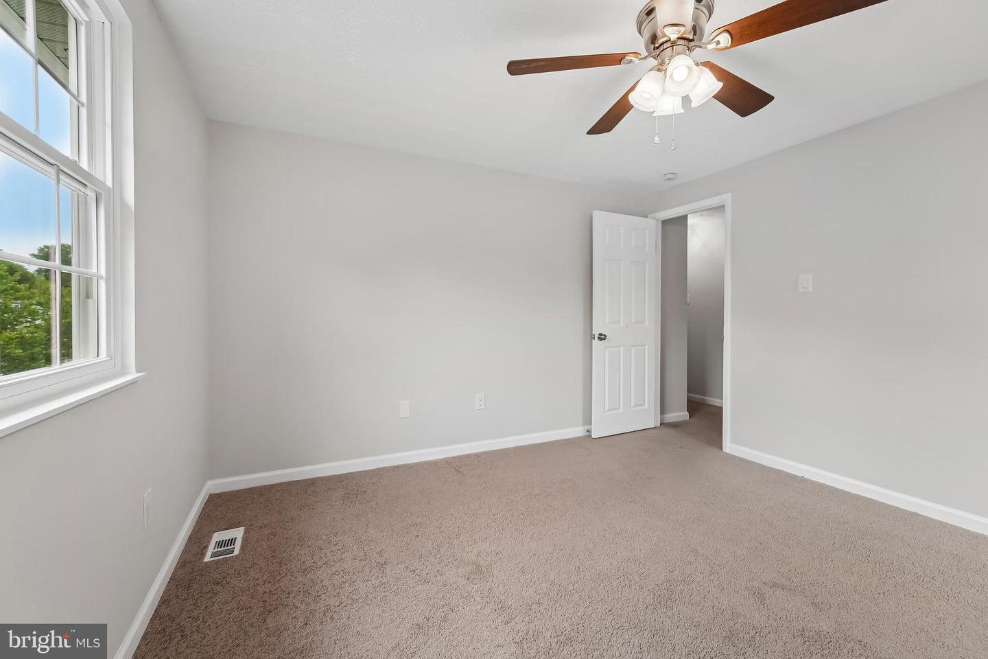 14026 Briarwood Dr Property Photo 30