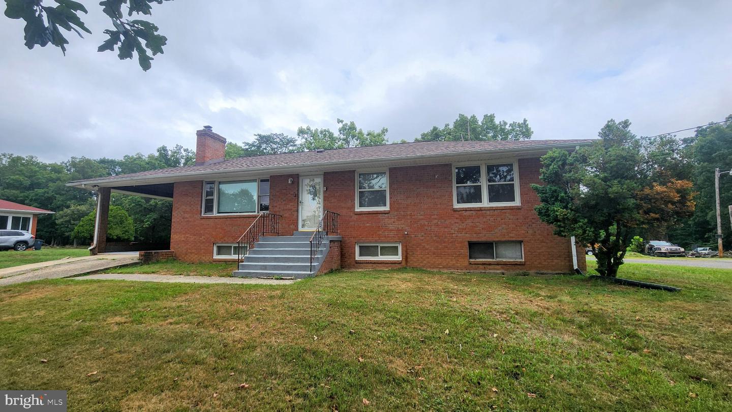 7612 Moores Rd Property Photo 1