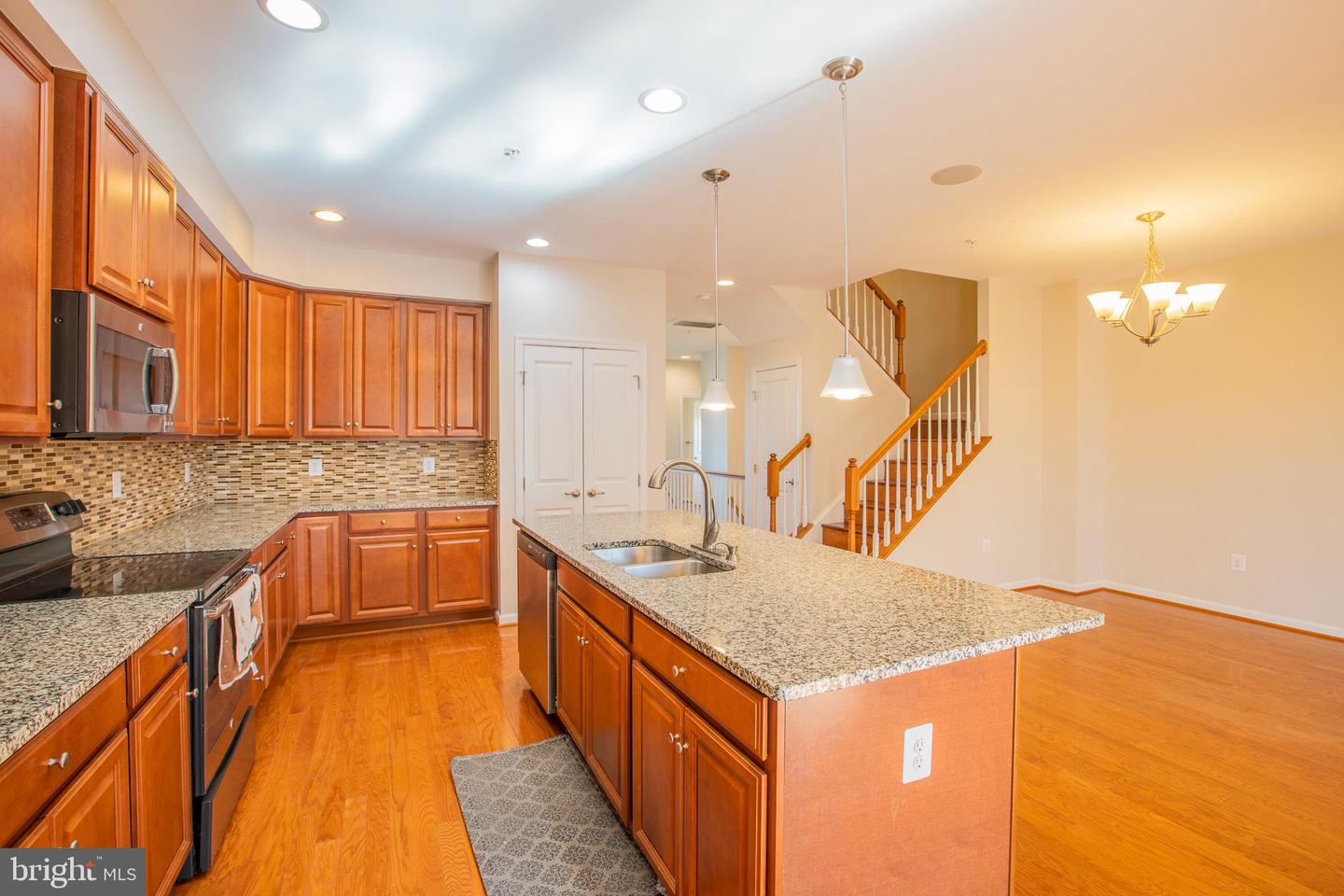 5307 S Center Dr #304d Property Photo 6
