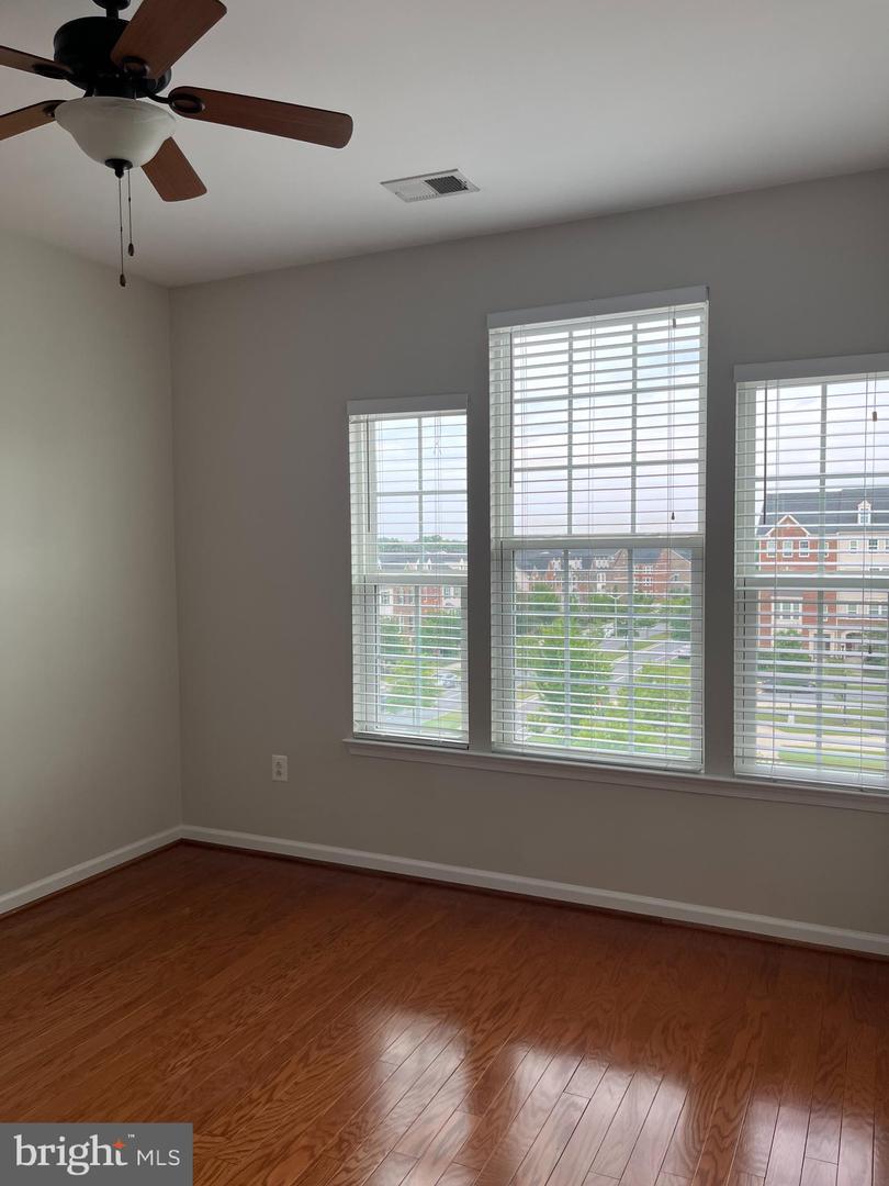 5307 S Center Dr #304d Property Photo 39