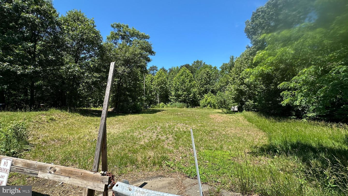 2601 John A Thompson Rd Property Photo 4