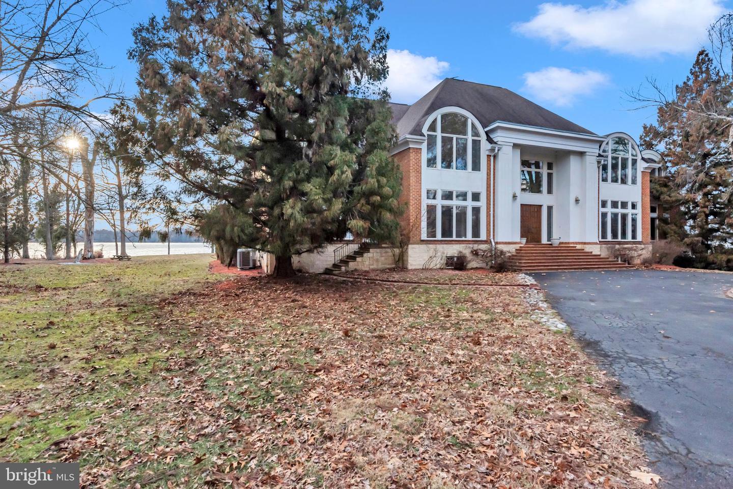 11501 Riverview Rd Property Photo 4