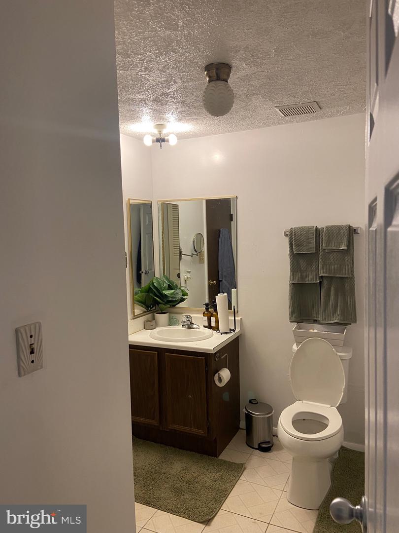 430 Possum Ct Property Photo 6