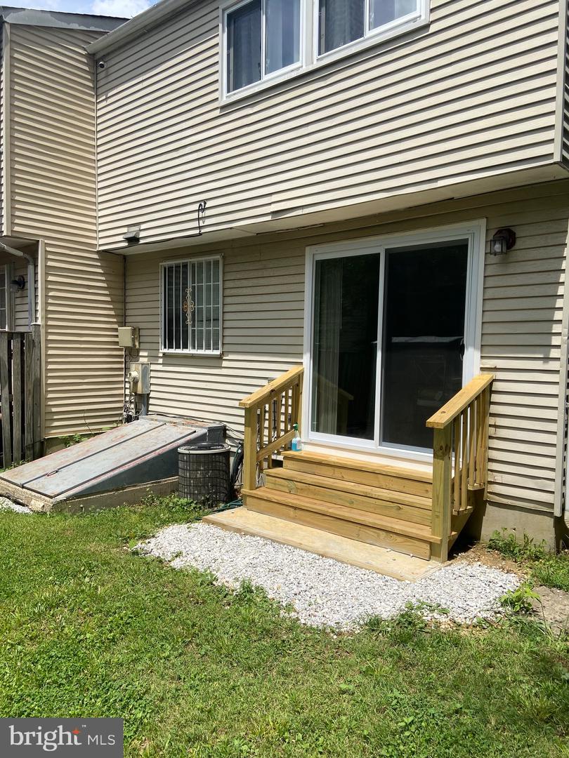 430 Possum Ct Property Photo 8