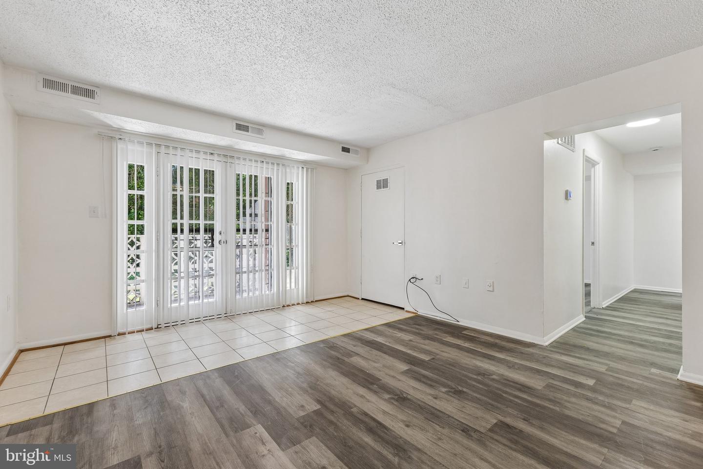 3805 Swann #t2 Property Photo 10