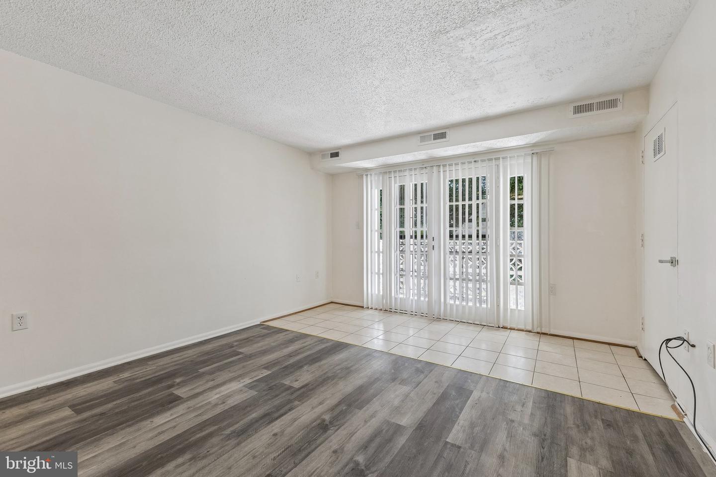 3805 Swann #t2 Property Photo 13