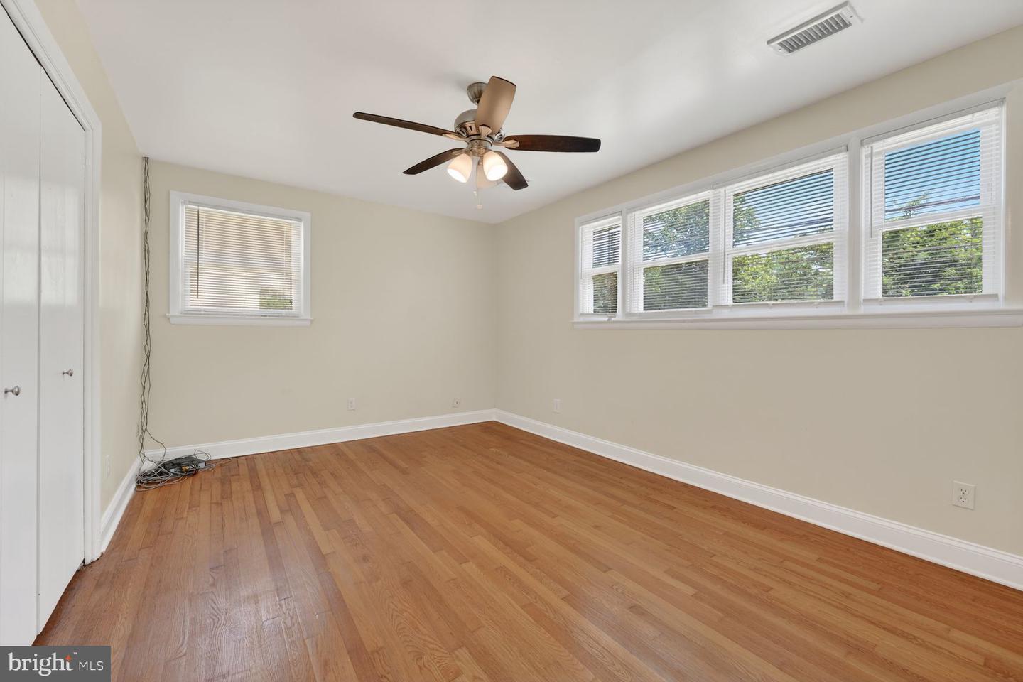 7205 Livingston Rd Property Photo 12