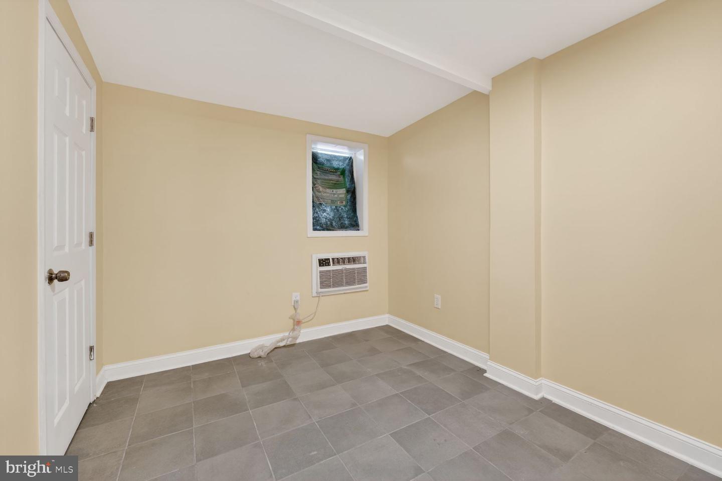 7205 Livingston Rd Property Photo 24