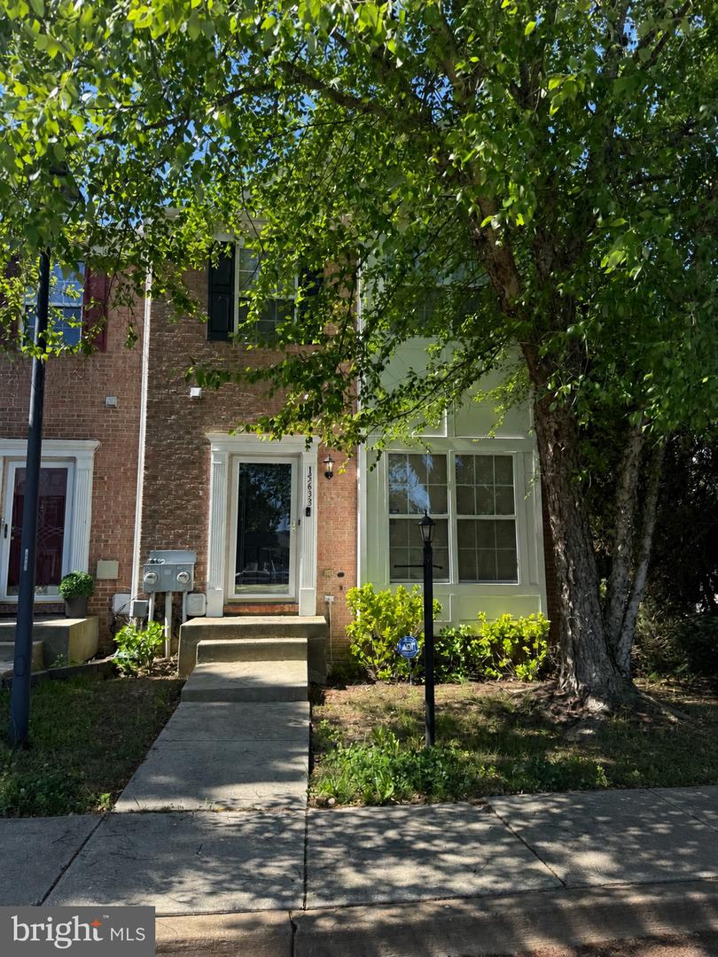 15633 Birmingham Cir Property Photo 1