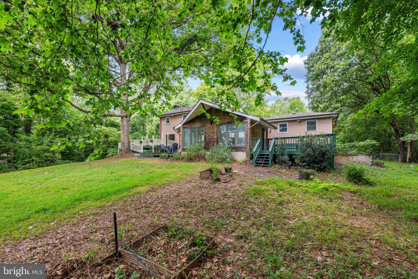12101 Duckettown Rd Property Photo 37