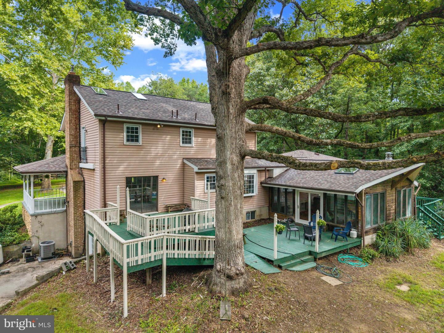 12101 Duckettown Rd Property Photo 43