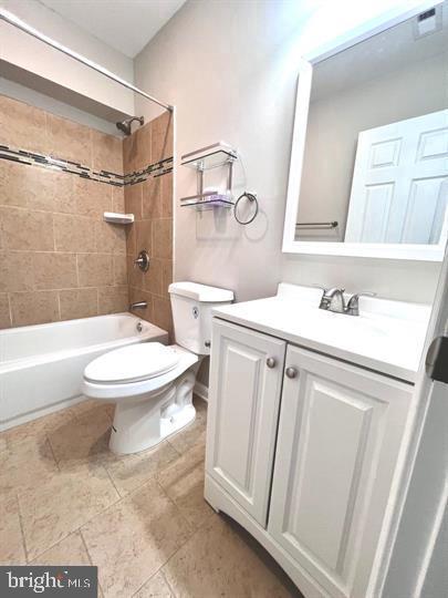 2105 Ruatan St Property Photo 13