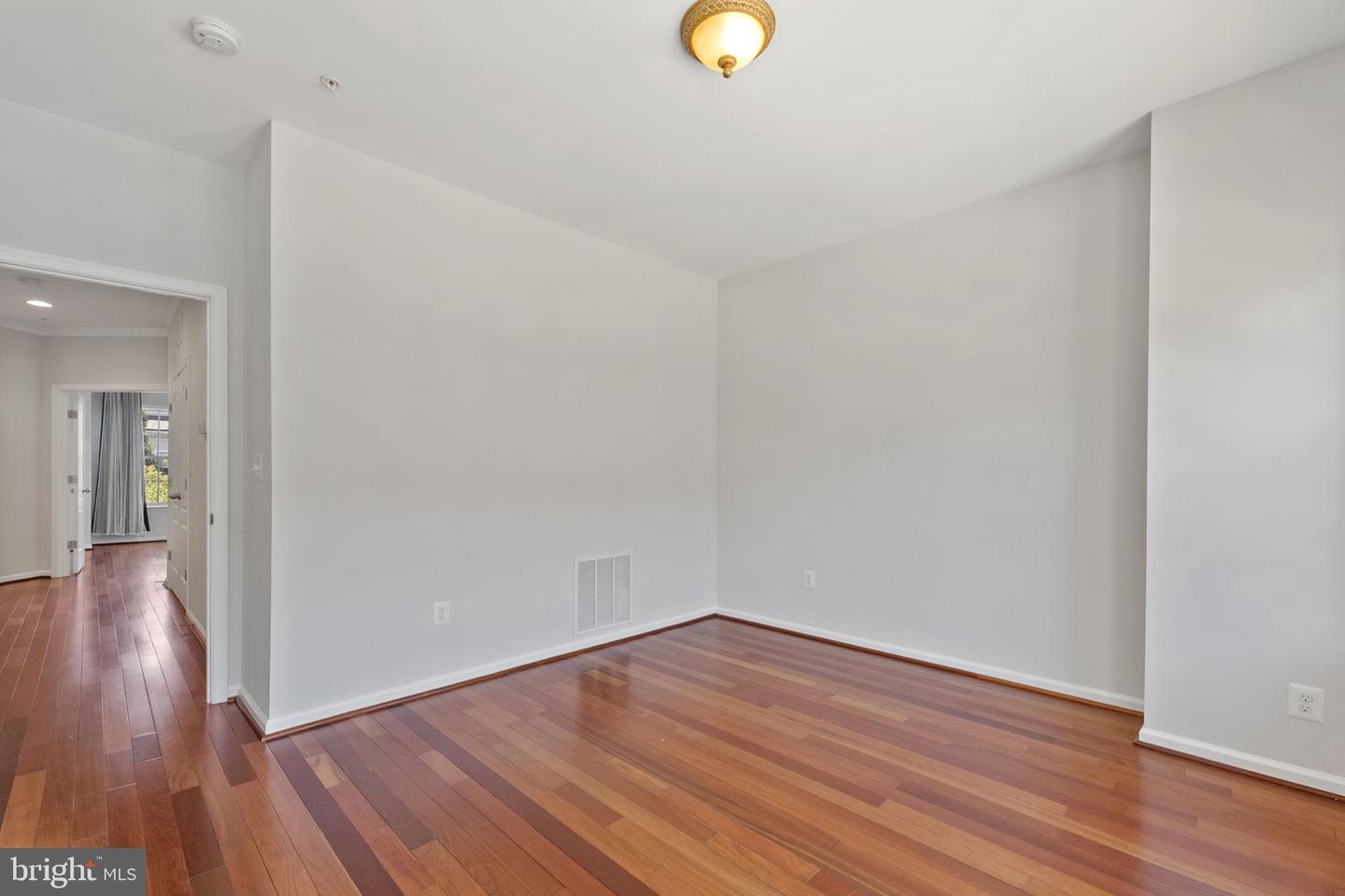 721 River Mist Dr Property Photo 23