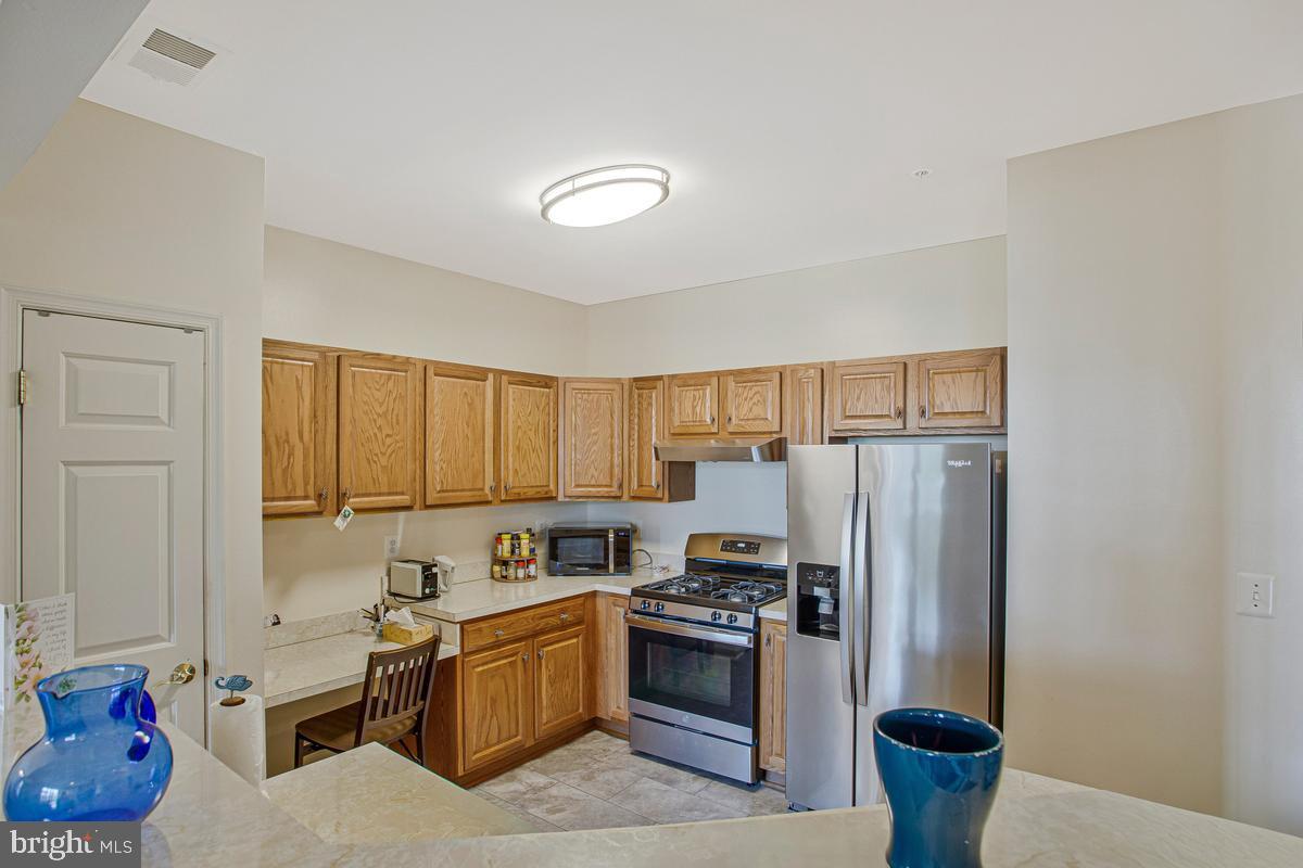 12900 Fox Bow Dr #309 Property Photo 7