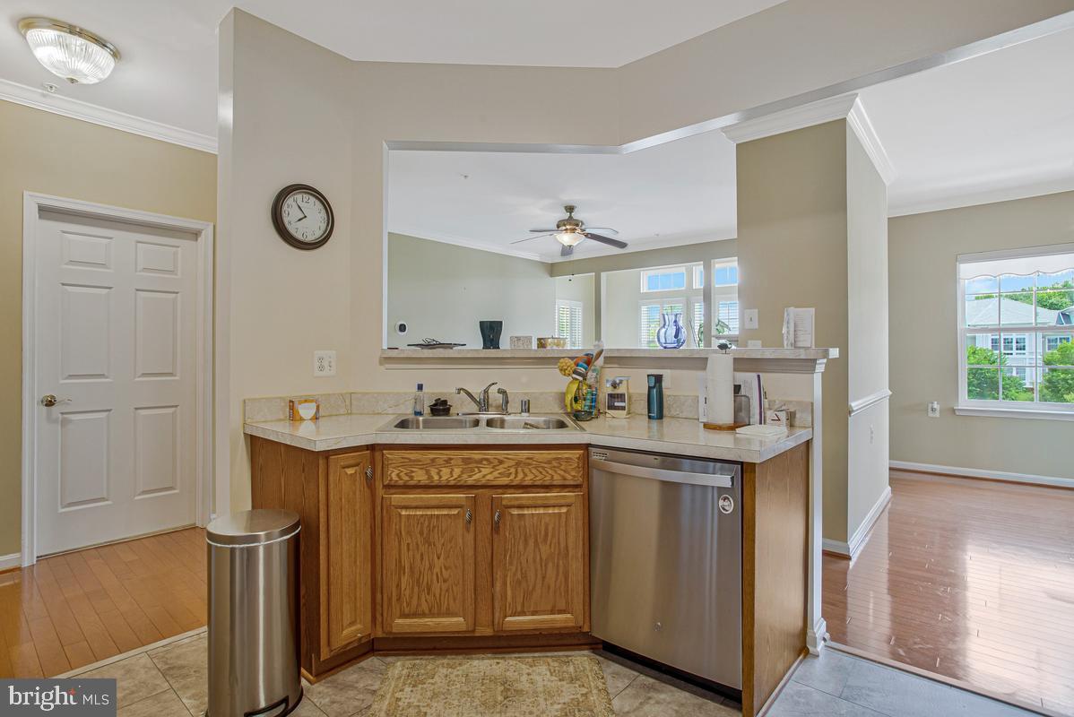 12900 Fox Bow Dr #309 Property Photo 8