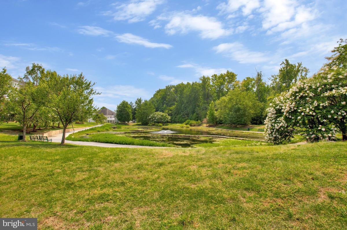 12900 Fox Bow Dr #309 Property Photo 23