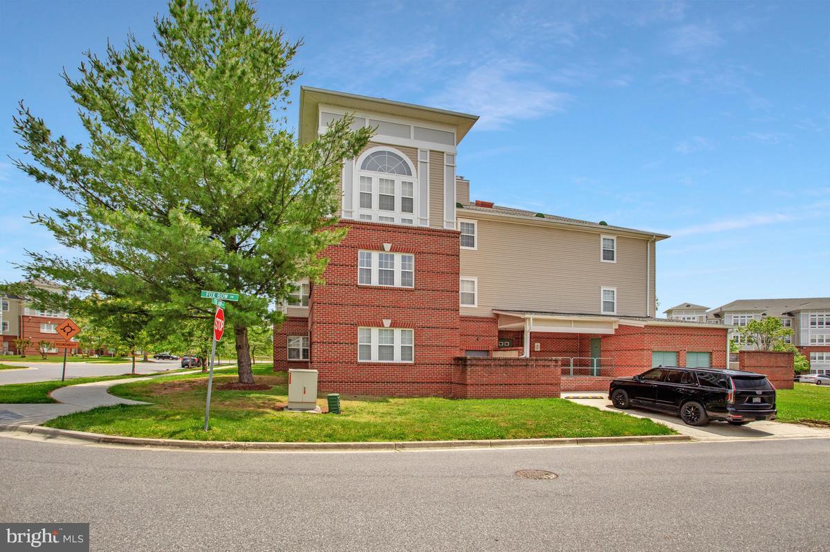 12900 Fox Bow Dr #309 Property Photo 27