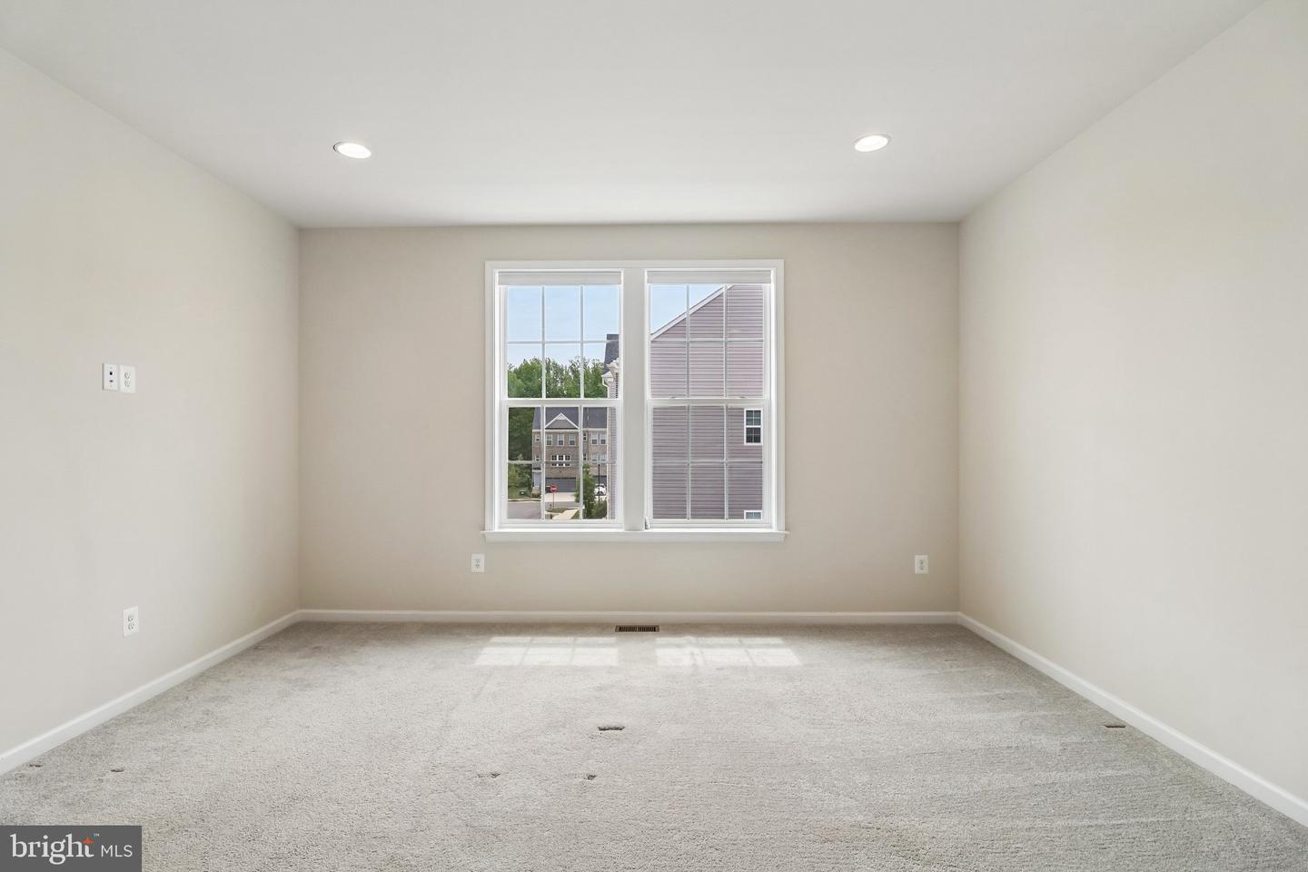 7720 Presidential Pkwy Property Photo 30