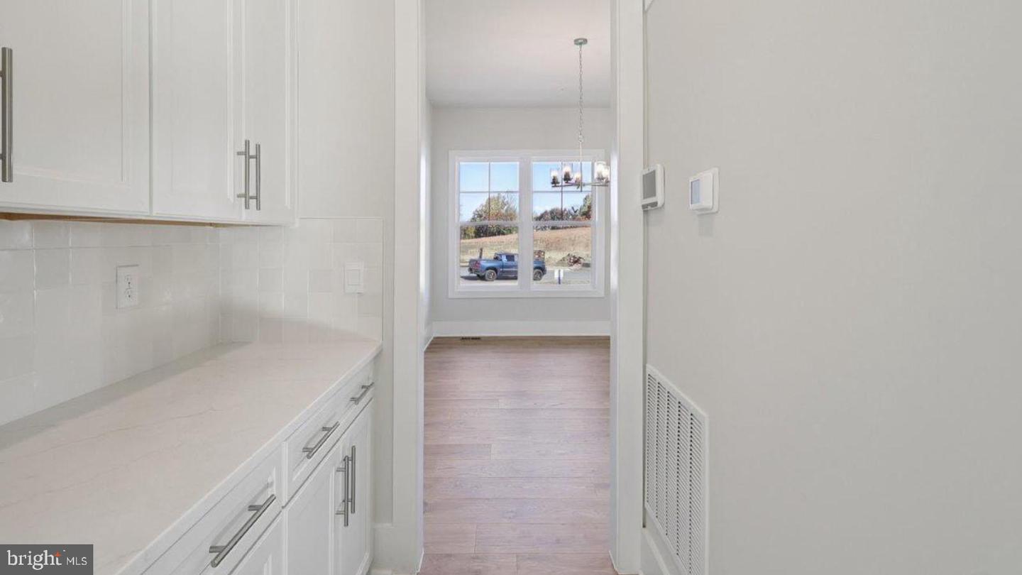 16503 Golden Crown Dr Property Photo 36