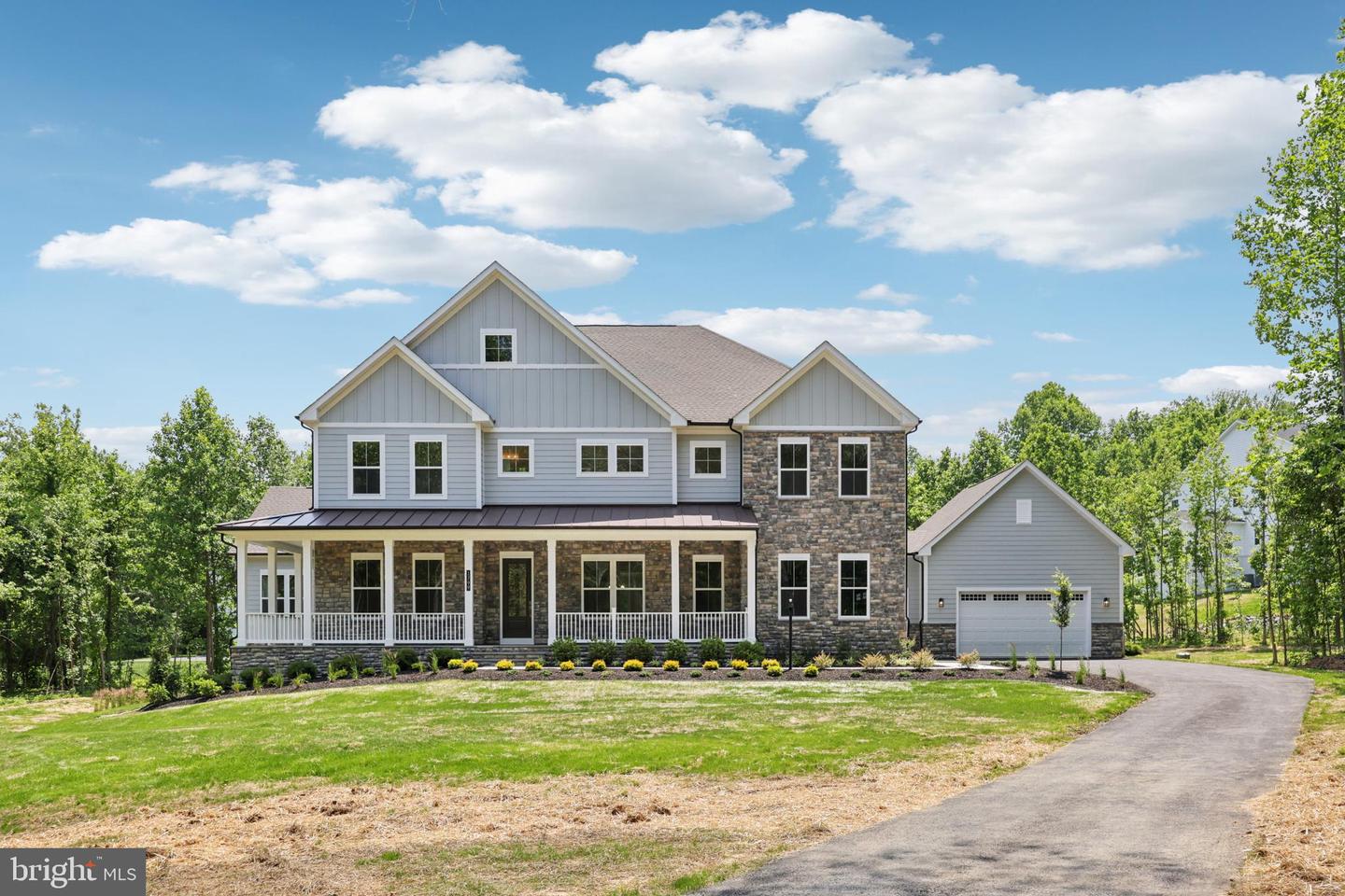 16506 ROLLING KNOLLS LN