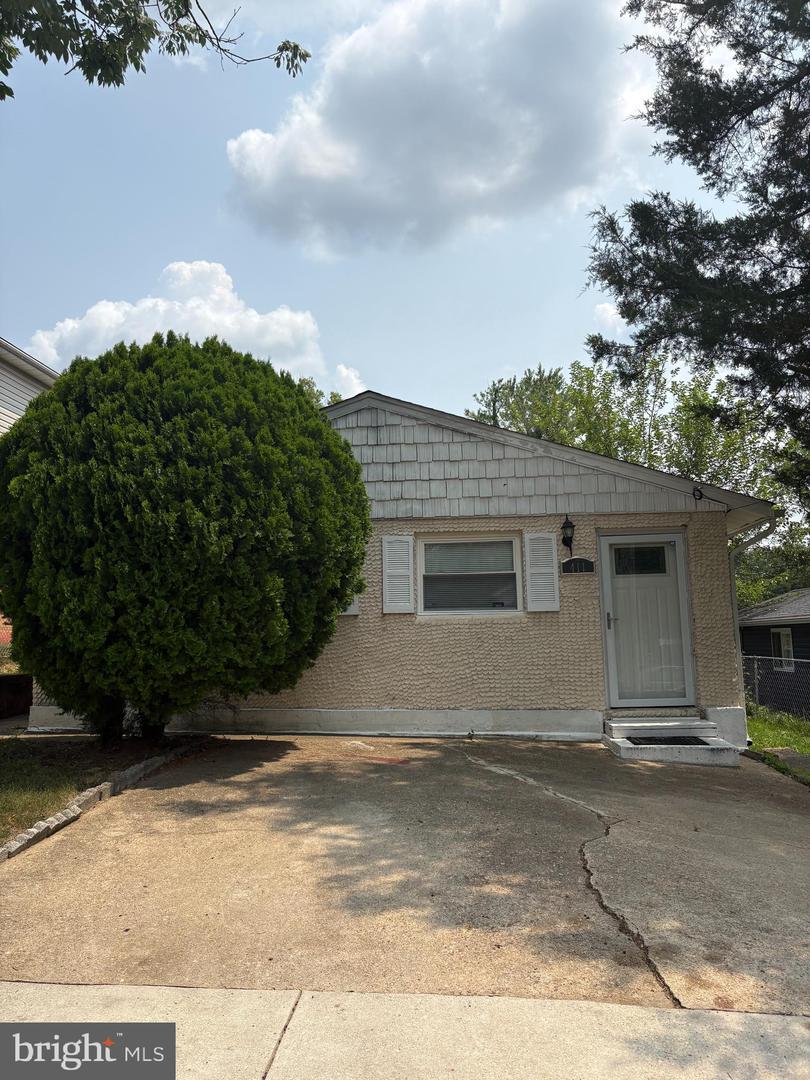 411 CARMODY HILLS DR