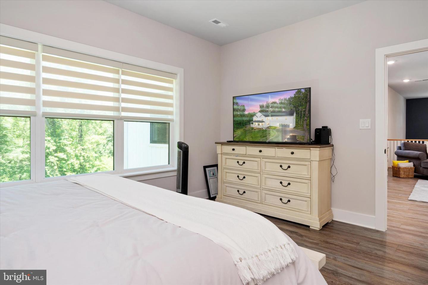 16608 Sylvan Dr Property Photo 36
