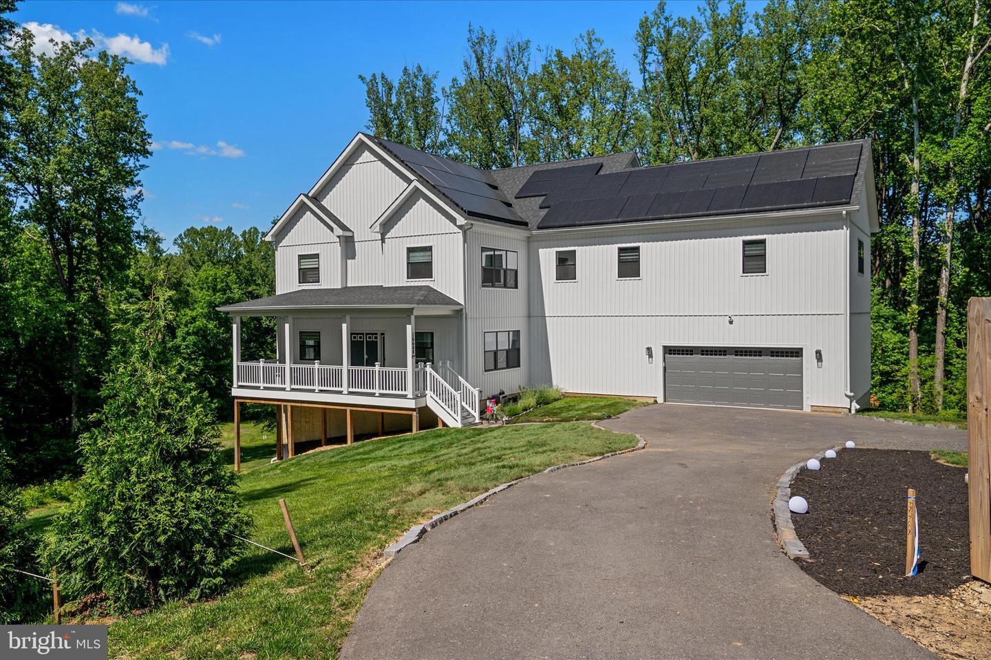 16608 Sylvan Dr Property Photo 44