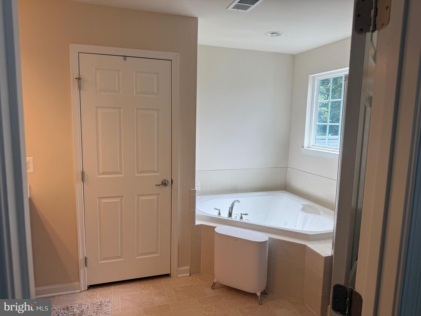 4615 Mary Beth Blvd Property Photo 28