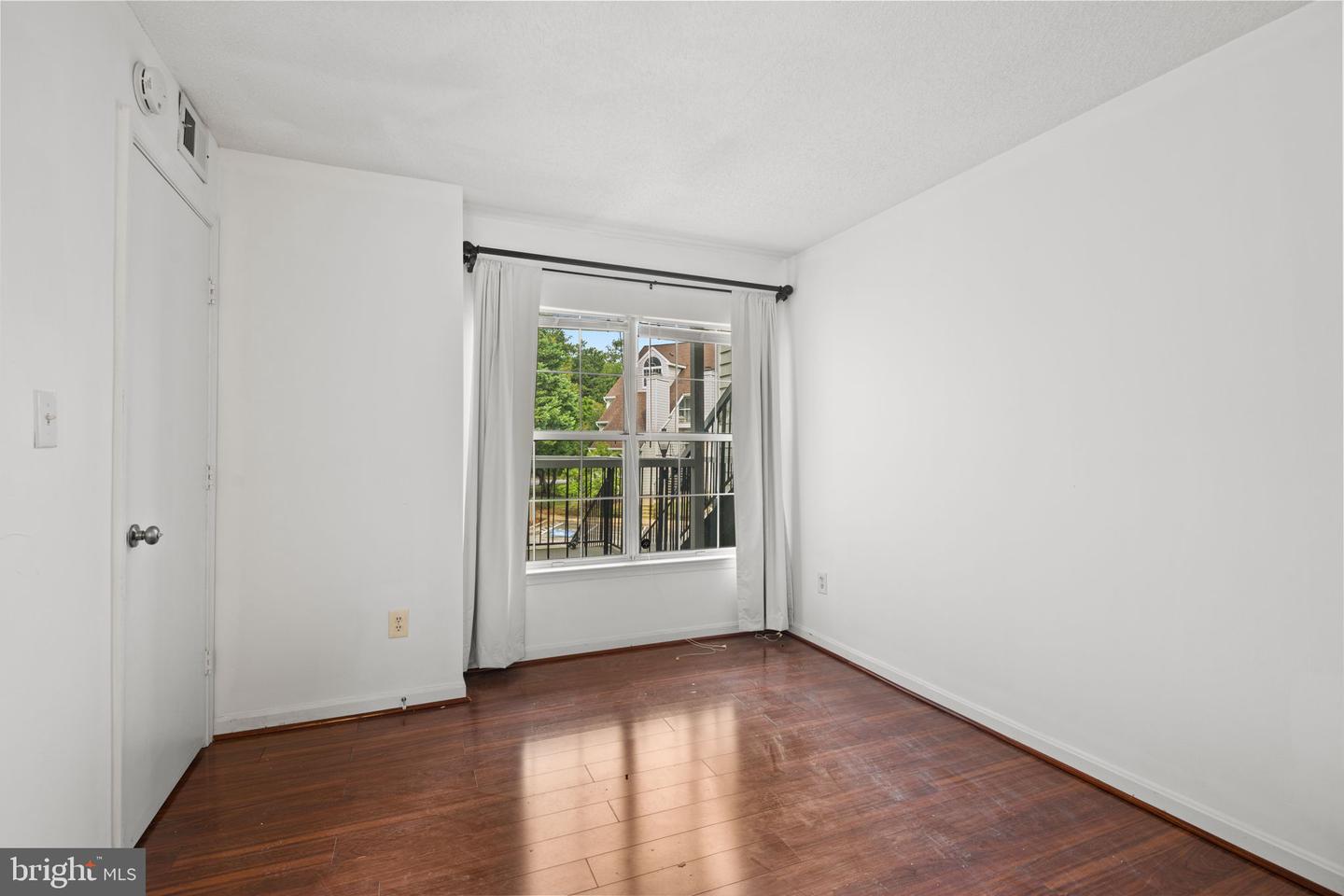 15819 Easthaven Ct #210 Property Photo 28