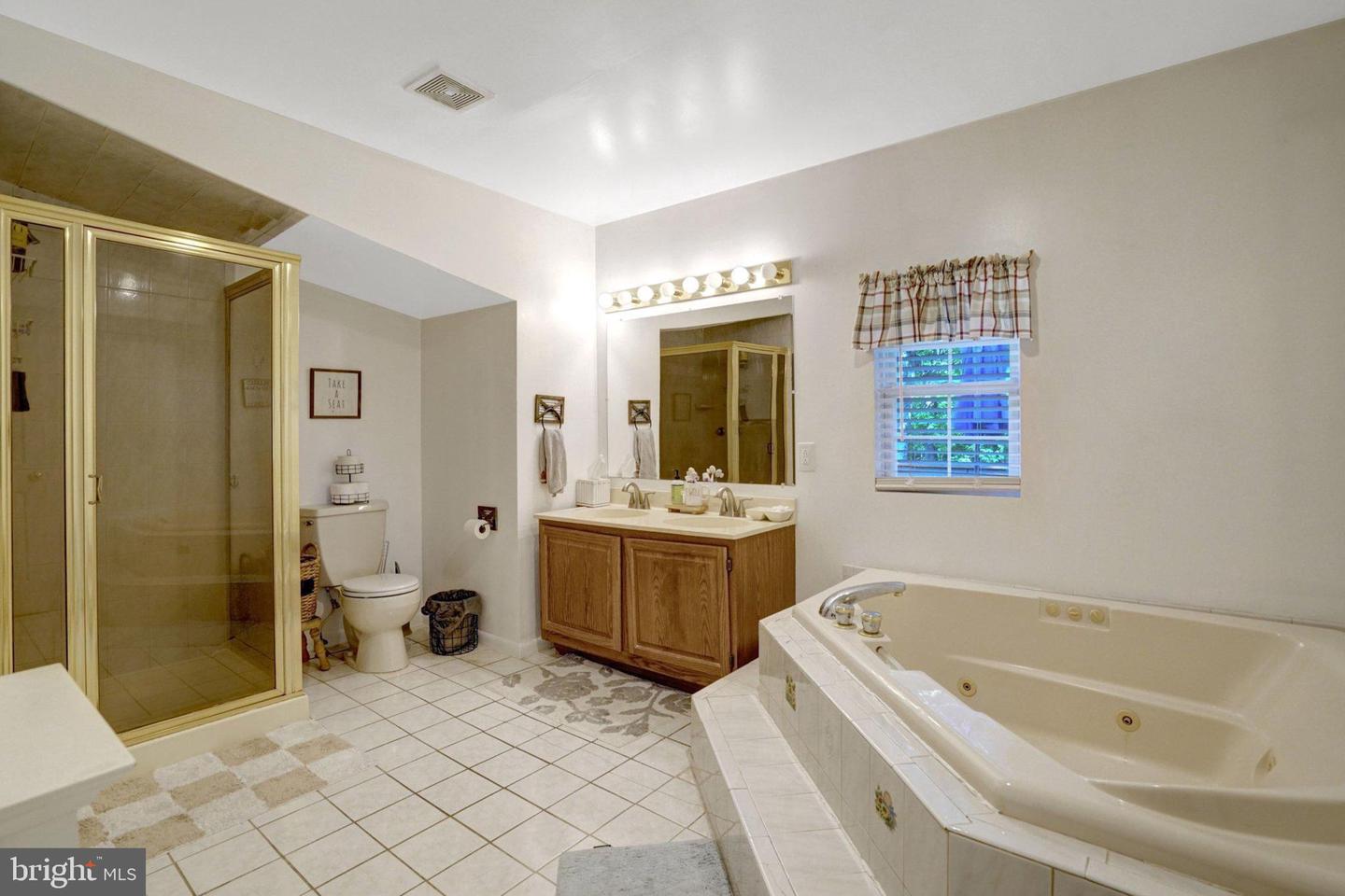 9205 Piscataway Rd Property Photo 9