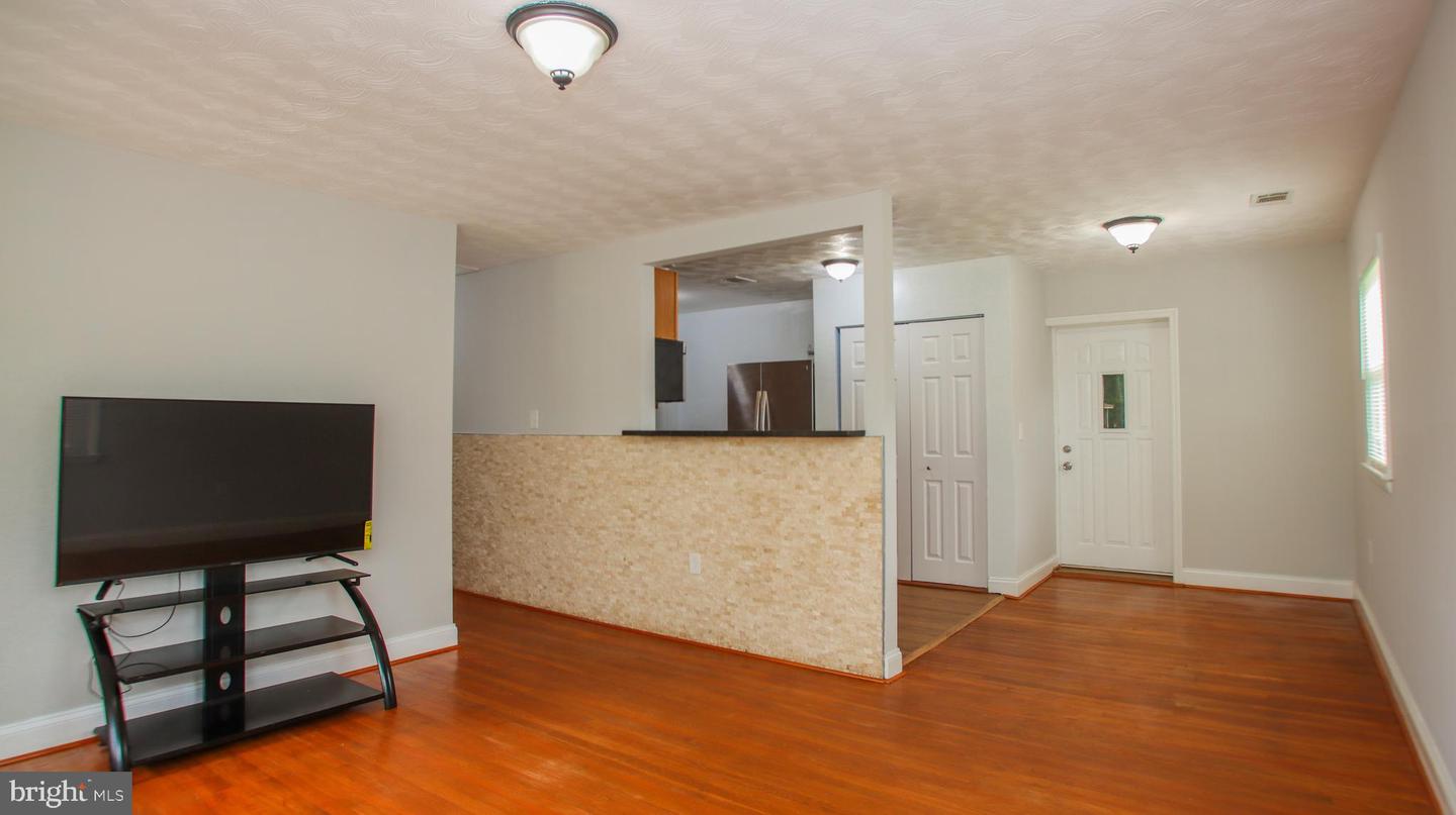 5602 Odell Rd Property Photo 12
