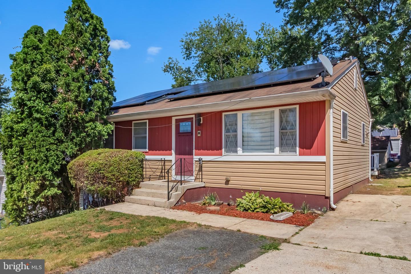1114 HYBRID AVE Property Photo 1