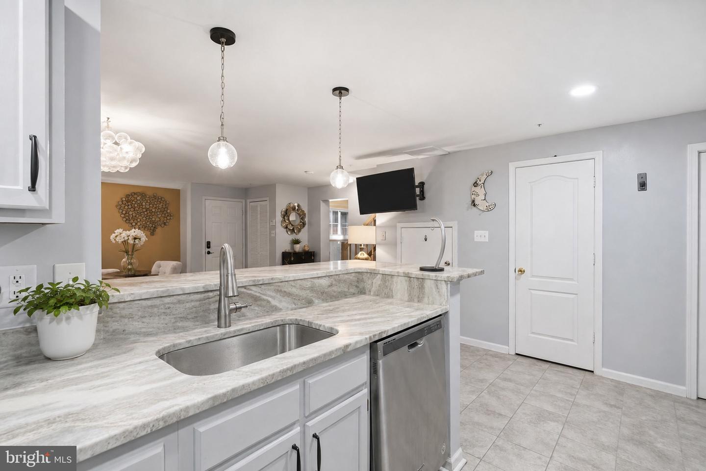 4602 Deepwood Ct #86d Property Photo 11