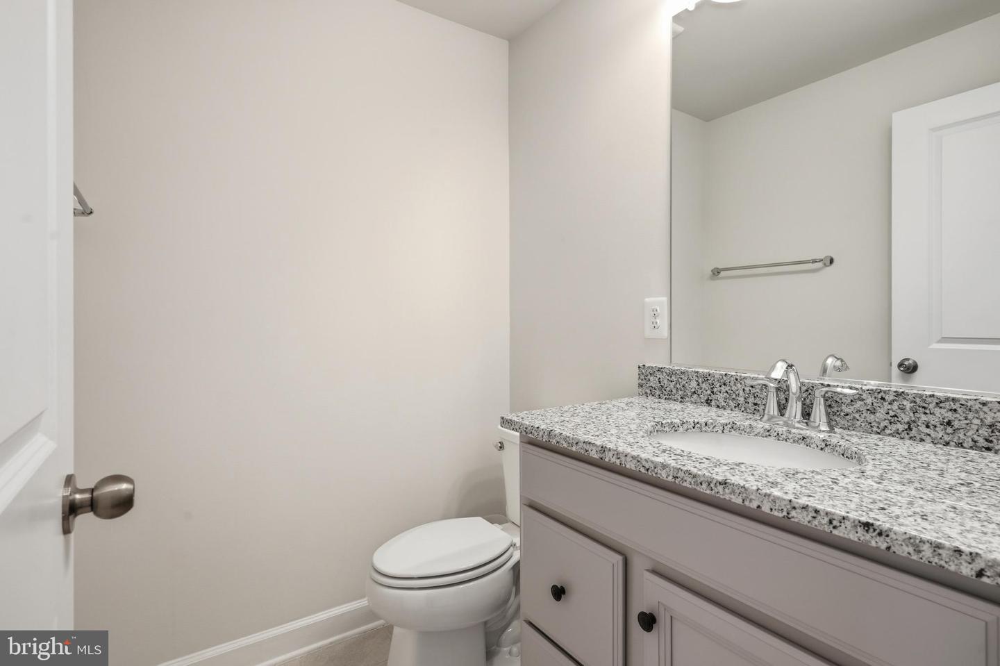 618 Skiff Way Property Photo 9