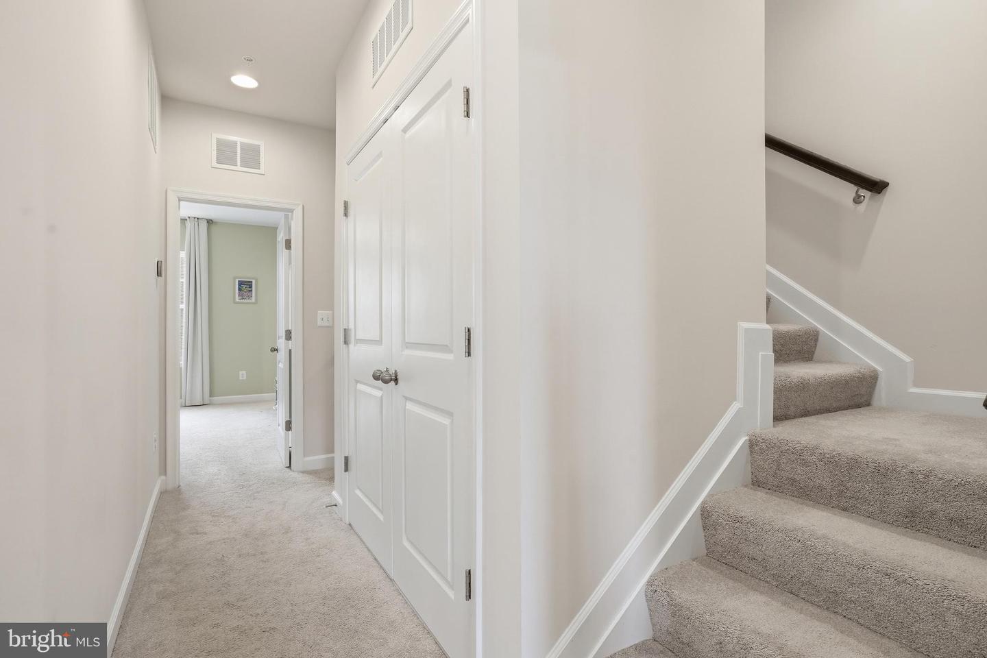 618 Skiff Way Property Photo 25