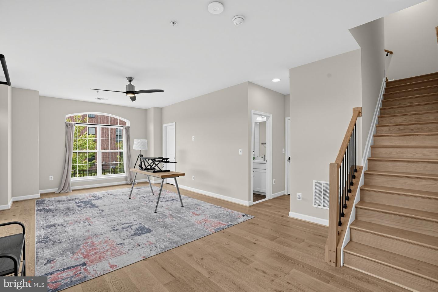 601 Leigh Way Property Photo 30