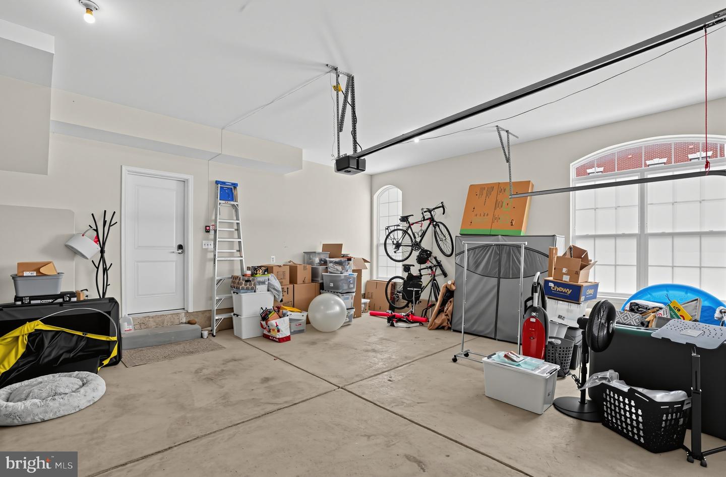 601 Leigh Way Property Photo 40