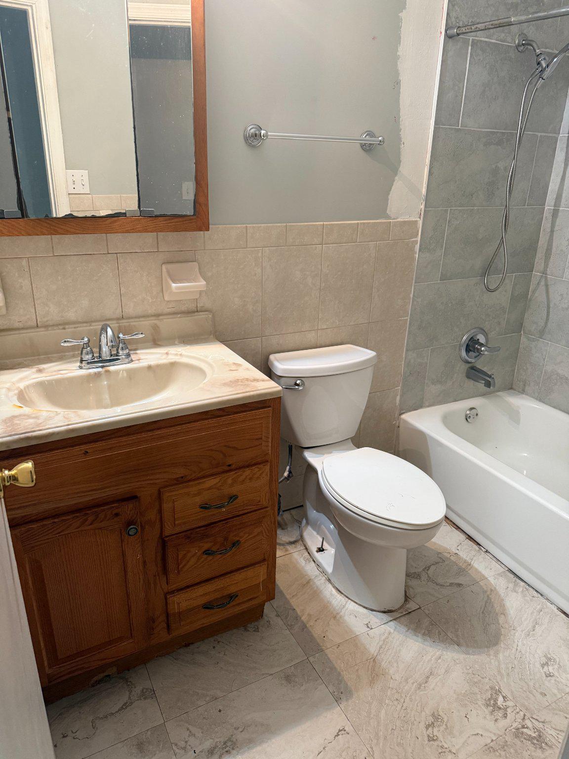 724 Mentor Ave Property Photo 9