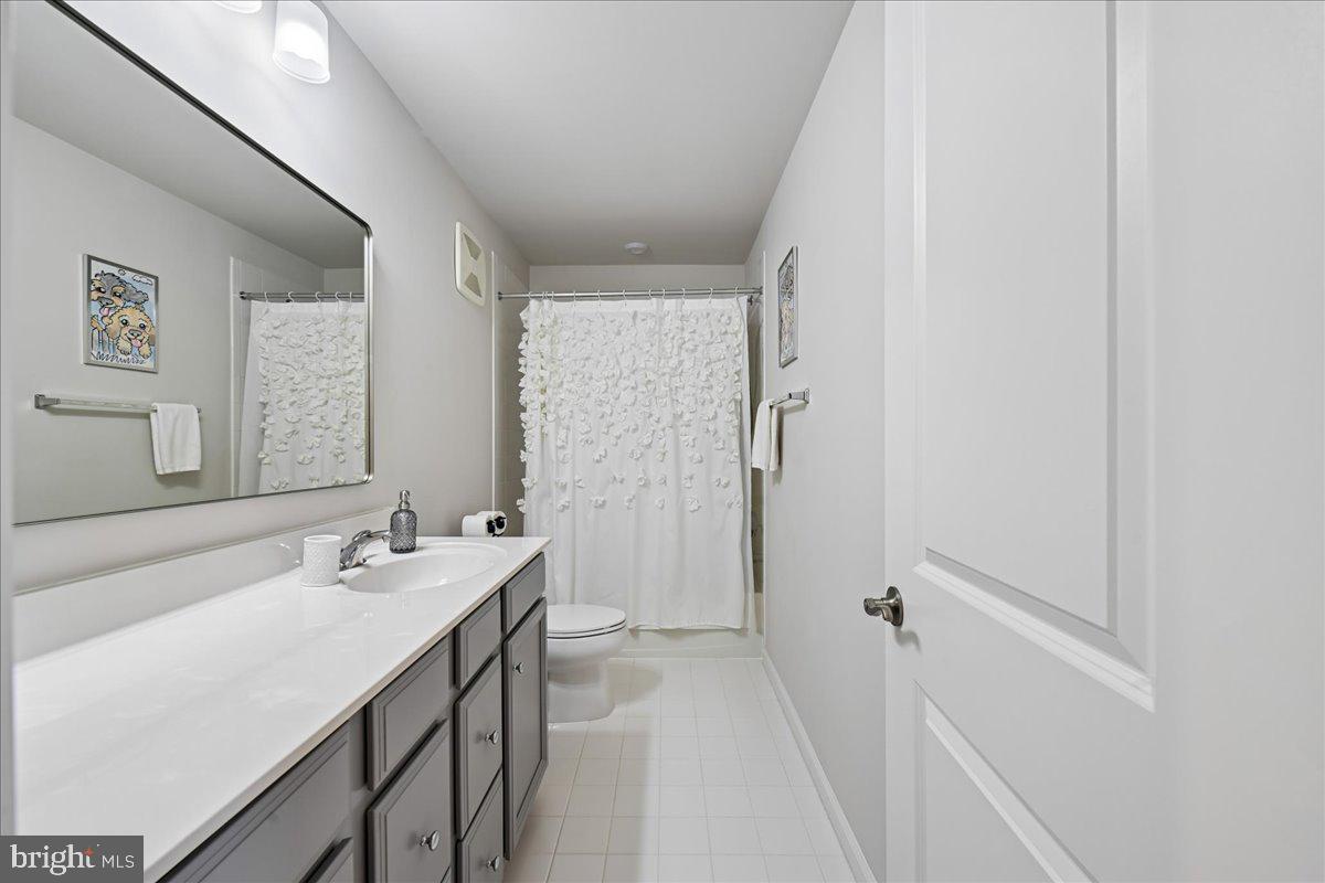 10518 Jim Lovell Ln Property Photo 30