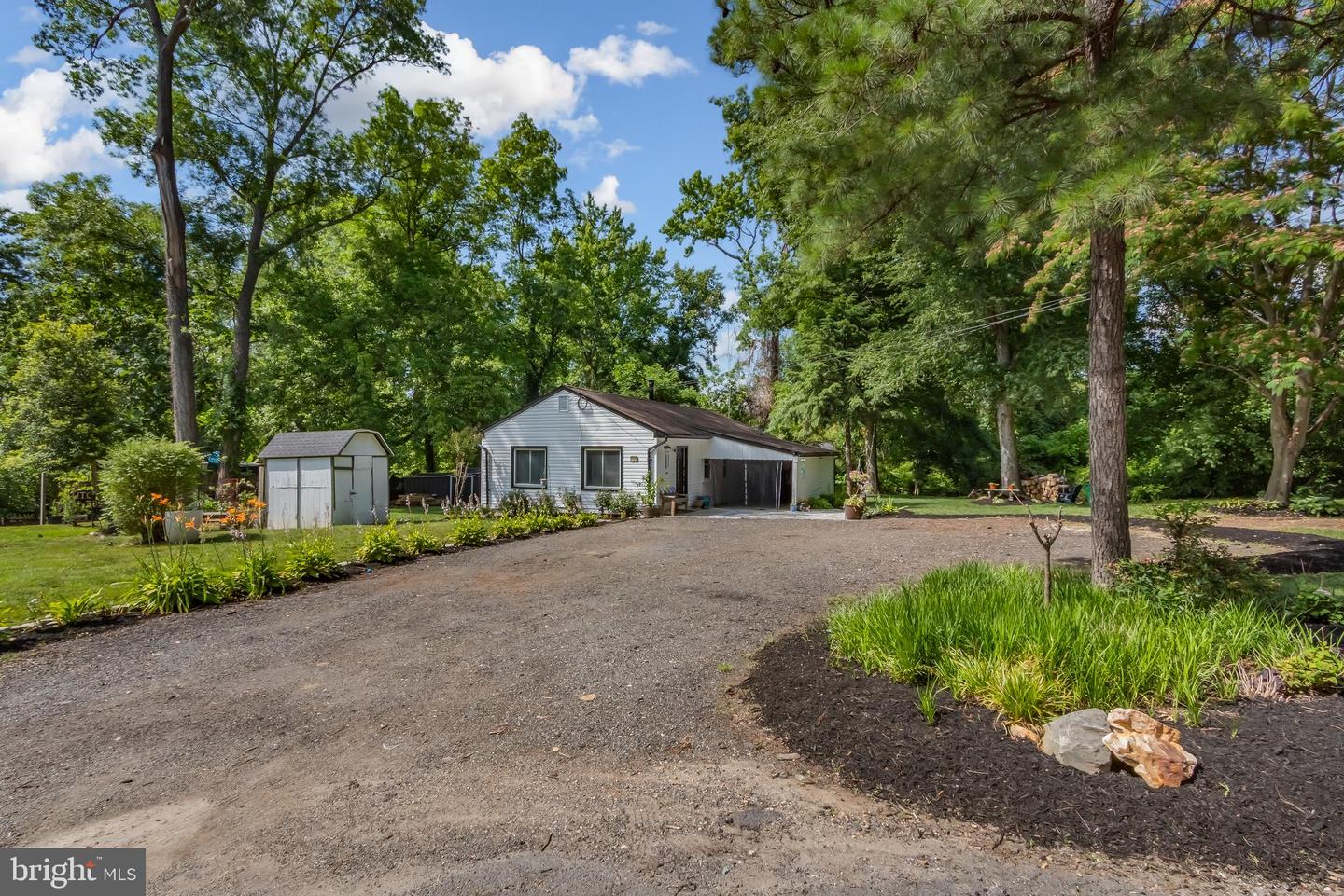 1508 Airport Ln Property Photo 1
