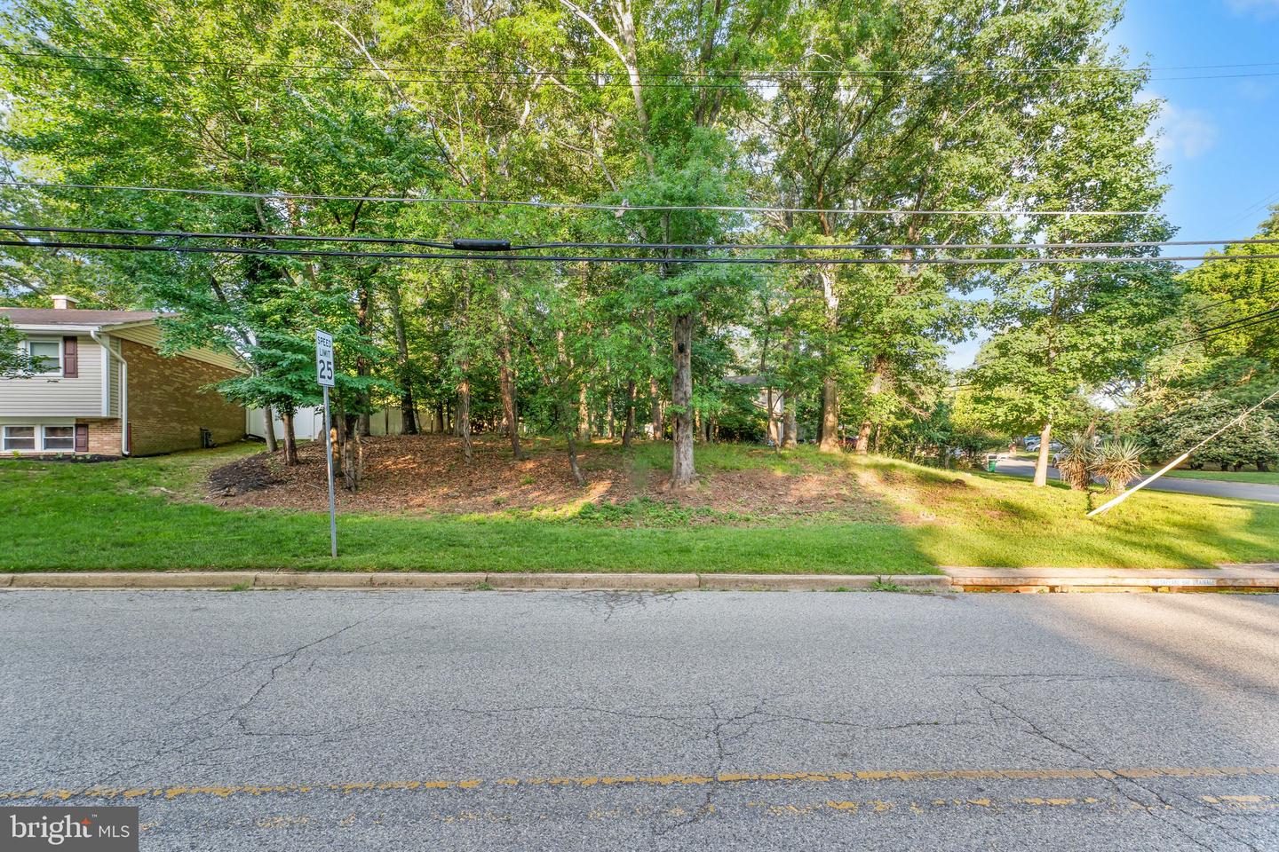 600 Kings Ln Property Photo 4