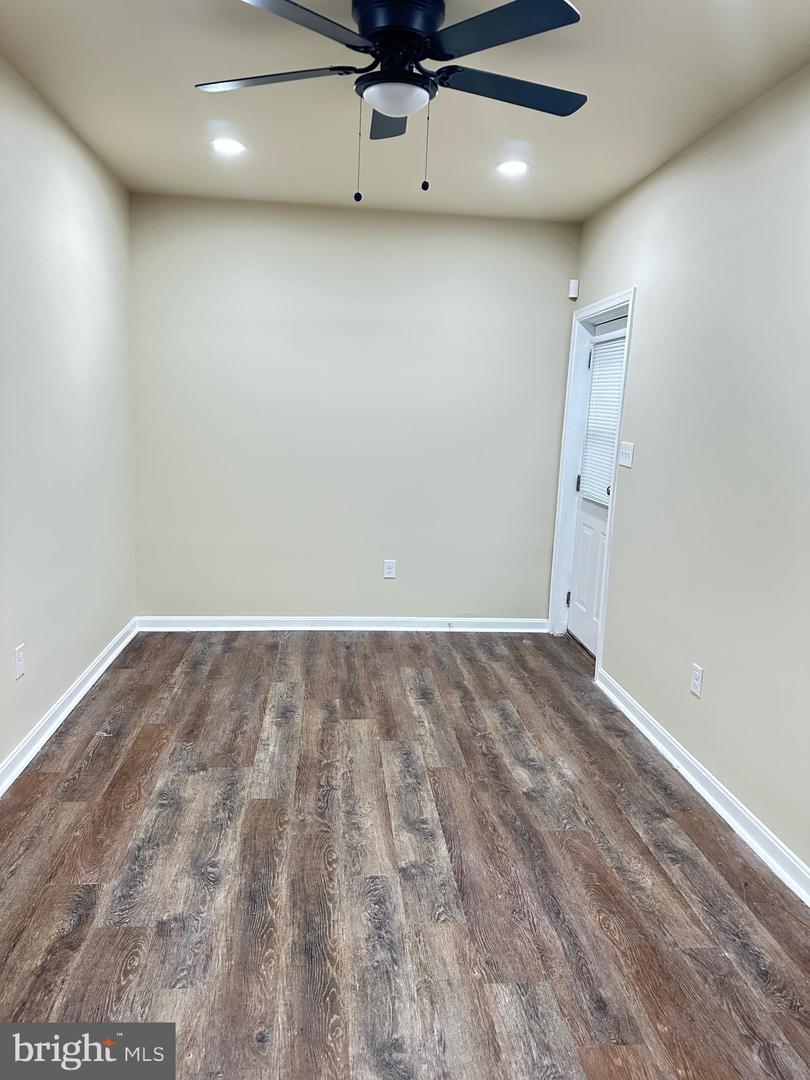 2511 Sir Michael Pl #basement Property Photo 6