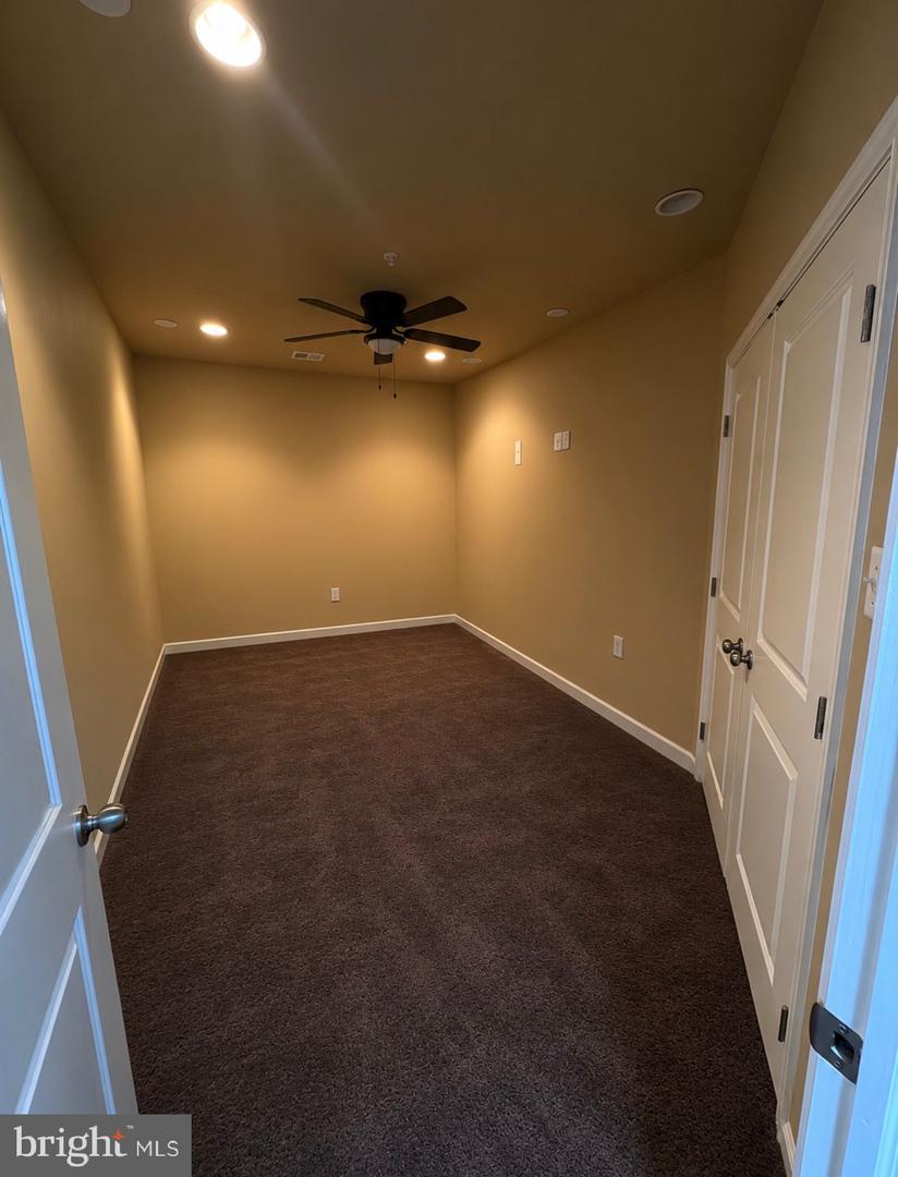2511 Sir Michael Pl #basement Property Photo 12