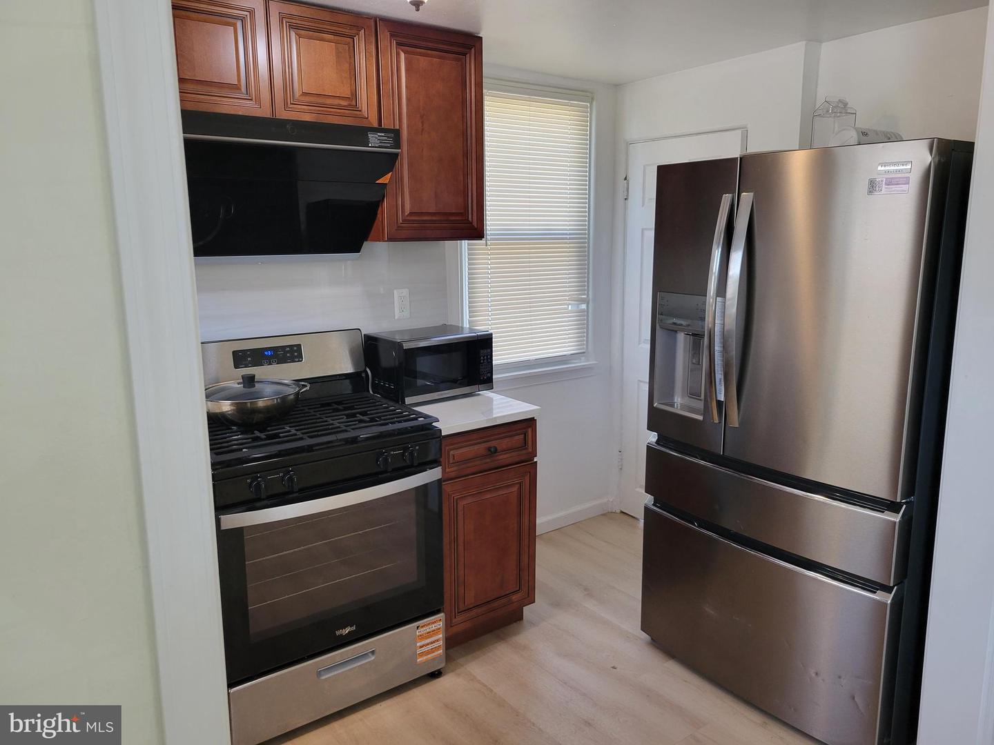 329 Talbott Ave Property Photo 6