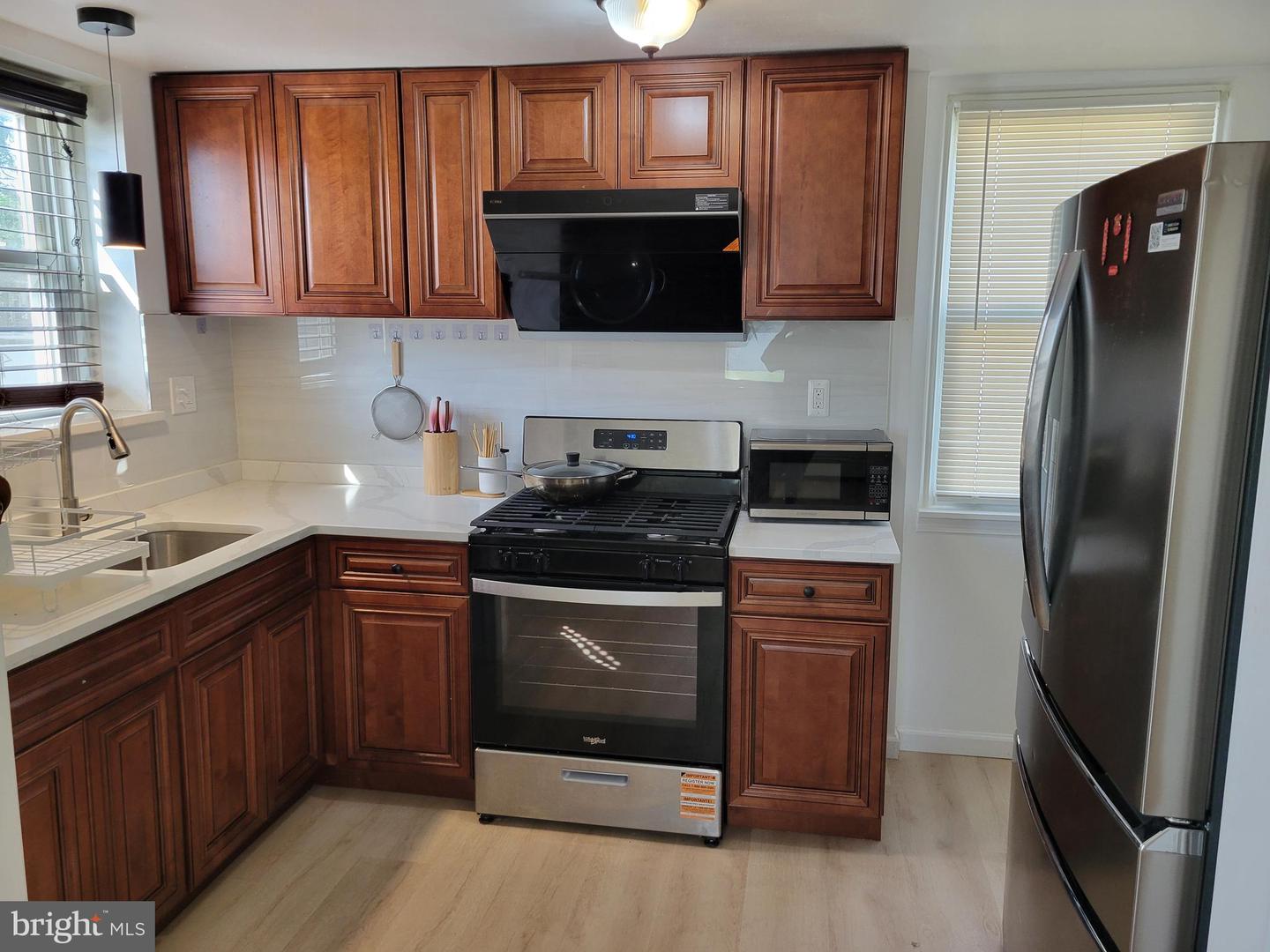 329 Talbott Ave Property Photo 9