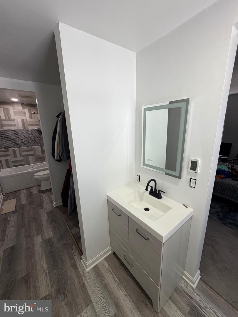 3727 Wilkinson Dr #402 Property Photo 18