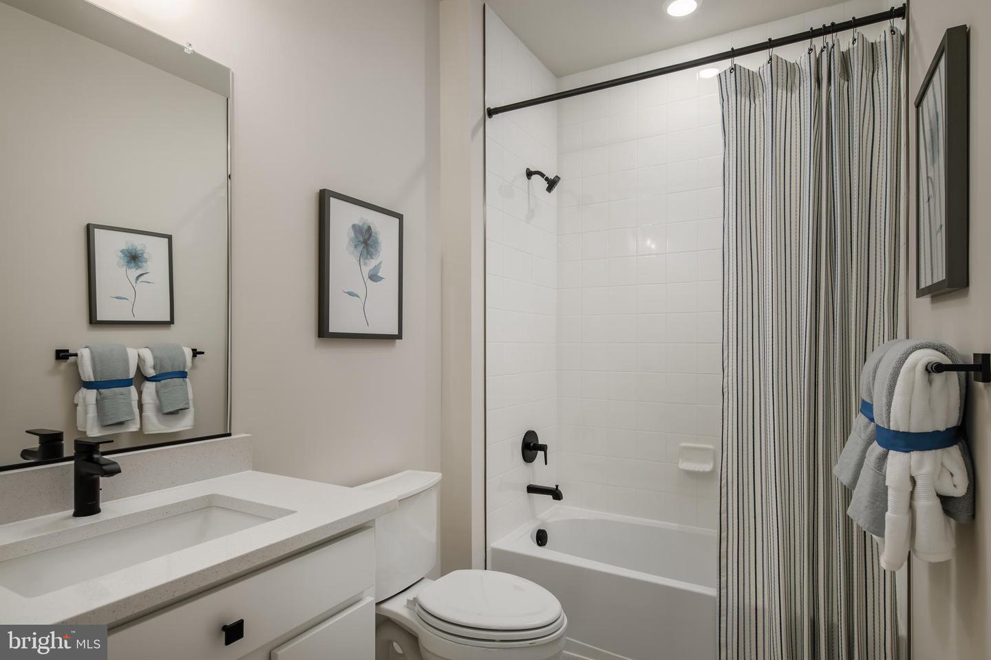 137 Collington Pl Property Photo 20